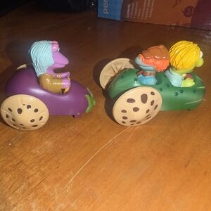 Lot B03 : 4 voitures légumes FRAGGLE ROCK - Henson-McDonald's USA 1988 – Caravane Market